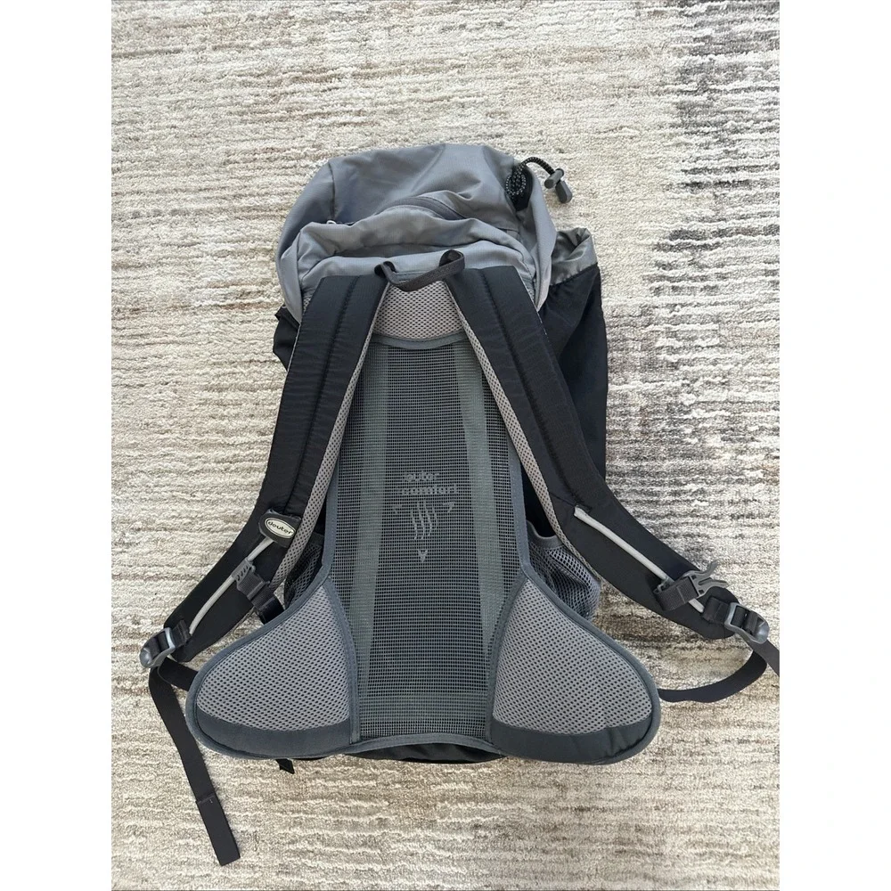 Deuter AC Lite 20L Rucksack Grau Schwarz Aircomfort Wanderrucksack Gray/Black